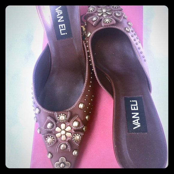 🛍VAN Eli Mules🛍 - Picture 1 of 6
